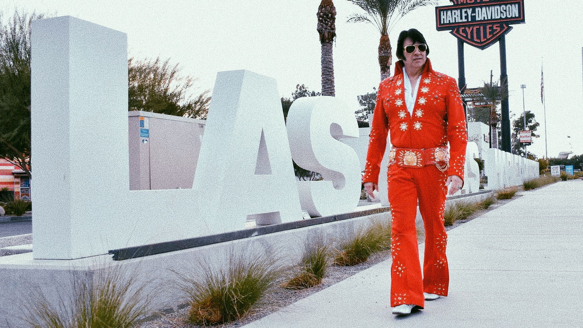 Vintage Las Vegas Elvis Impersonator Walking
